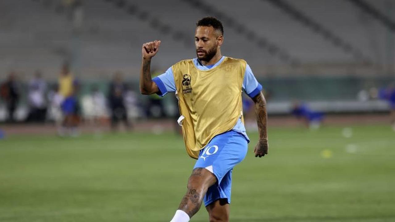 Barcelona Digosipkan Ingin Pulangkan Neymar, Begini Kata Hansi Flick