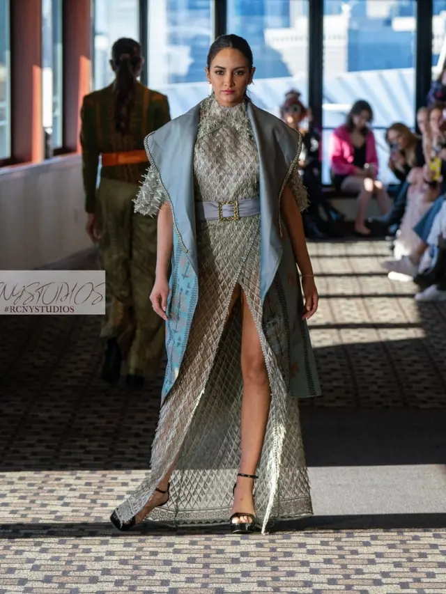 Suasana pergelaran mode New York Indonesian Fashion Week (NYIFW) pada 11 Februari 2023. (Foto: Dok. Tim NYIFW)