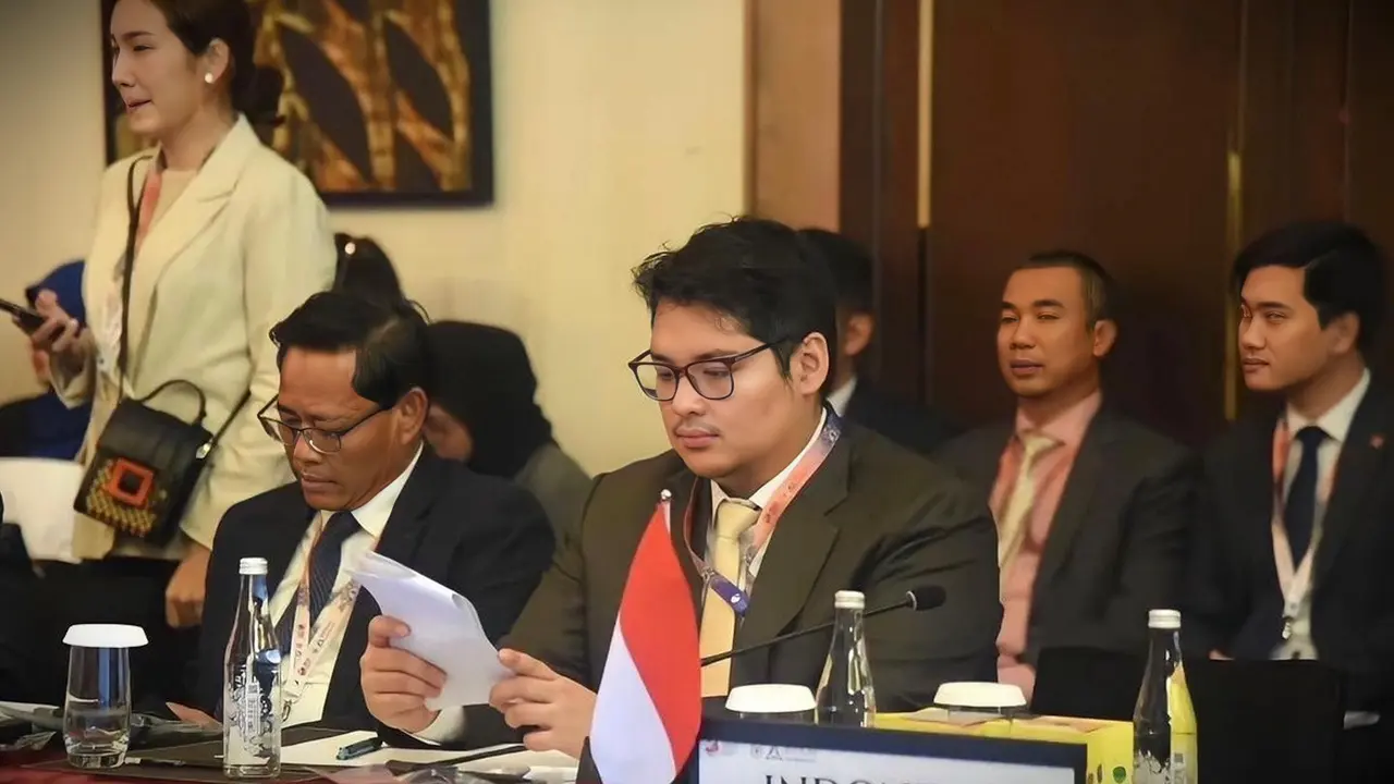 Politikus Partai Golkar Ravindra Airlangga