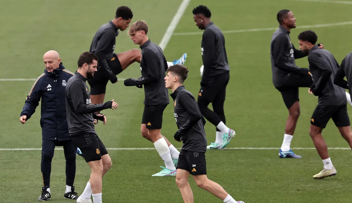 Madrid akan memastikan diri lolos dengan dua laga tersisa jika mereka mengalahkan Braga di Bernabeu nanti. (Thomas COEX / AFP)