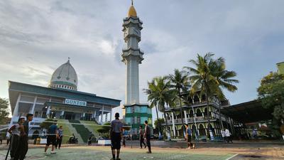 Ditjen Pesantren Dibentuk, Apa Dampaknya bagi Guru dan Santri?