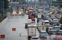 Dunia Usaha Desak Pemprov DKI Mitigasi Dampak Banjir Jakarta yang Rugikan Ekonomi
