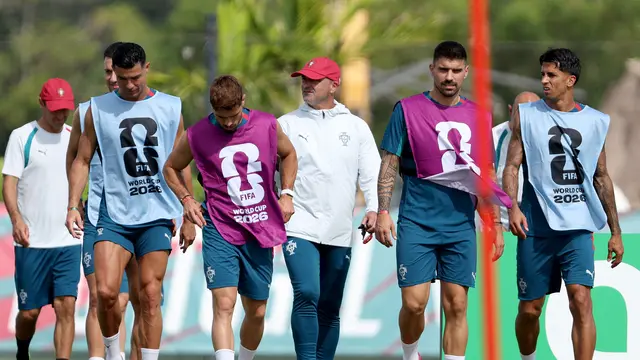 Cristiano Ronaldo, Pedro Neto, Roberto Martinez, Ruben Neves dan Joao Cancelo