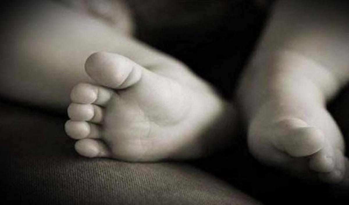 Febri menyebut, korban meninggal dunia saat mendapat perawatan di RSUD dr Soetomo.