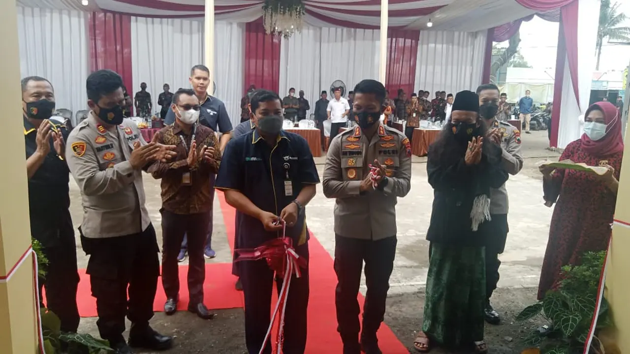 ASABRI meresmikan Gedung layanan Polsek Bantarbolang, Kabupaten Pemalang.