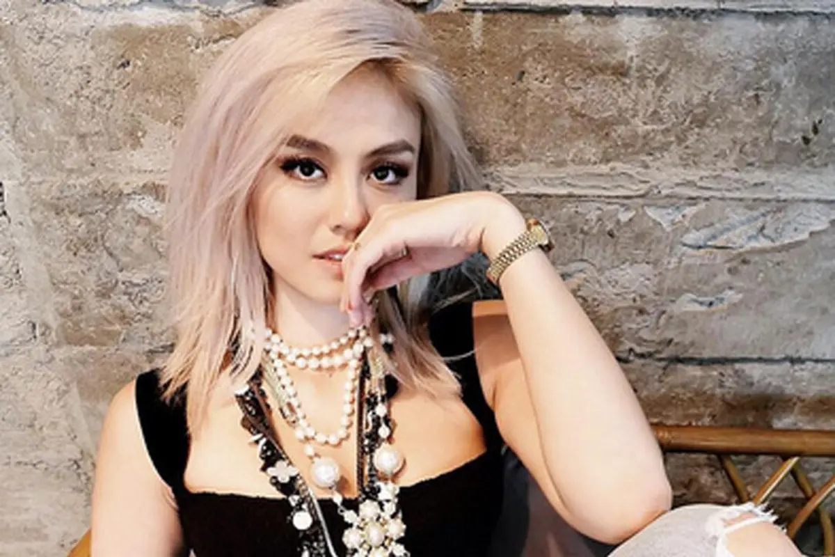 [Bintang] Agnez Mo