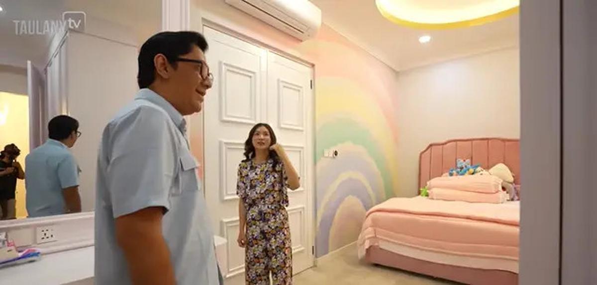 9 Potret Kamar Tidur Anak di Rumah Sarwendah, Desainnya Lucu dengan Playground