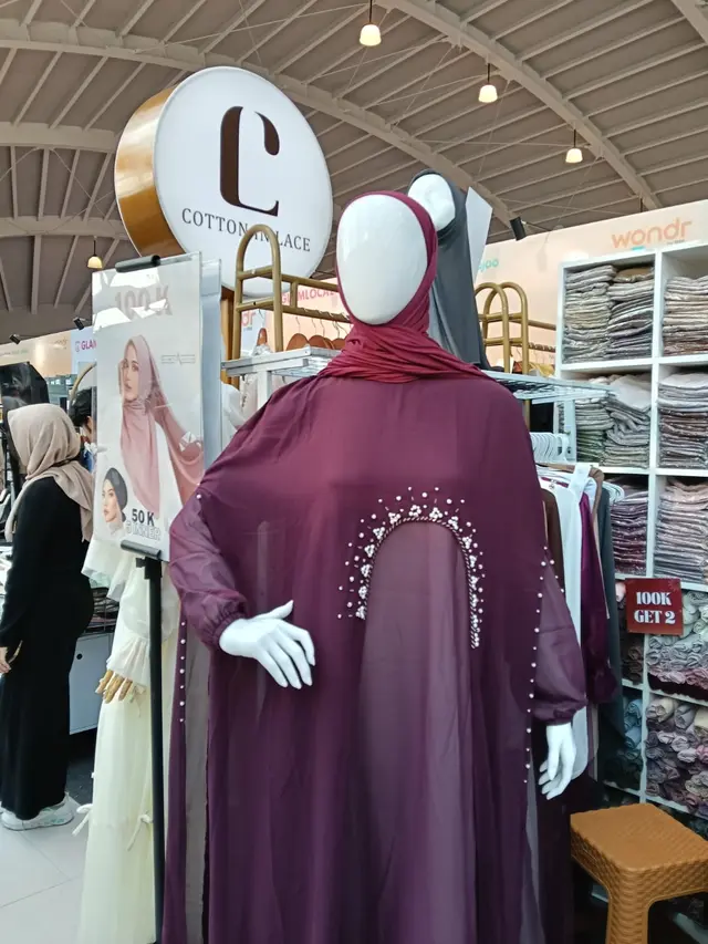 Berburu Baju Lebaran yang Tren di 2025, Mulai dari Sarimbit hingga Gamis Katbol
