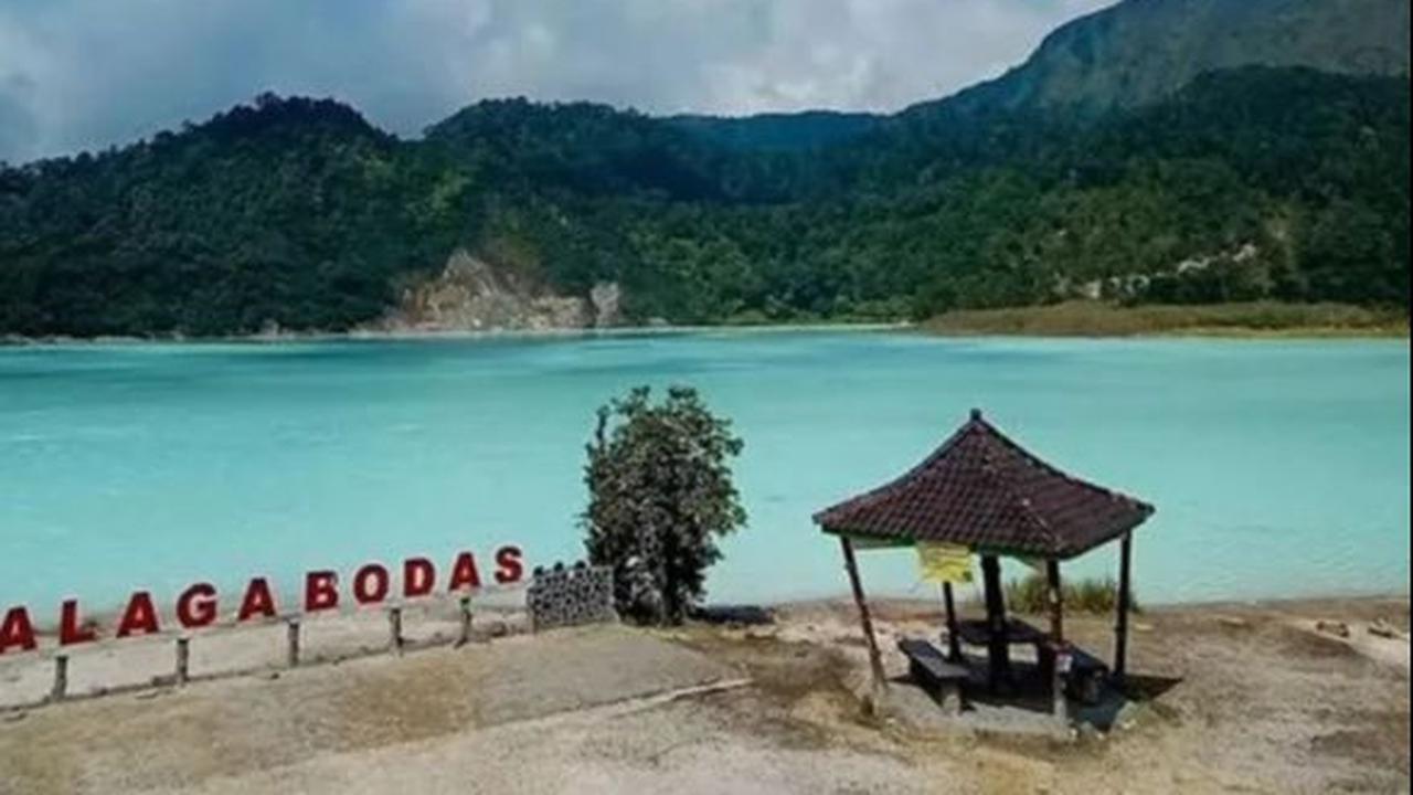 <b>Kawah Talaga Bodas</b><br>