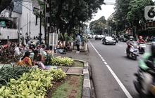 Pengungsi di Jakarta Selatan Ditampung di Posko Depan Kantor UNHCR, Polisi dan TNI Gantian Berjaga Pagi hingga Malam