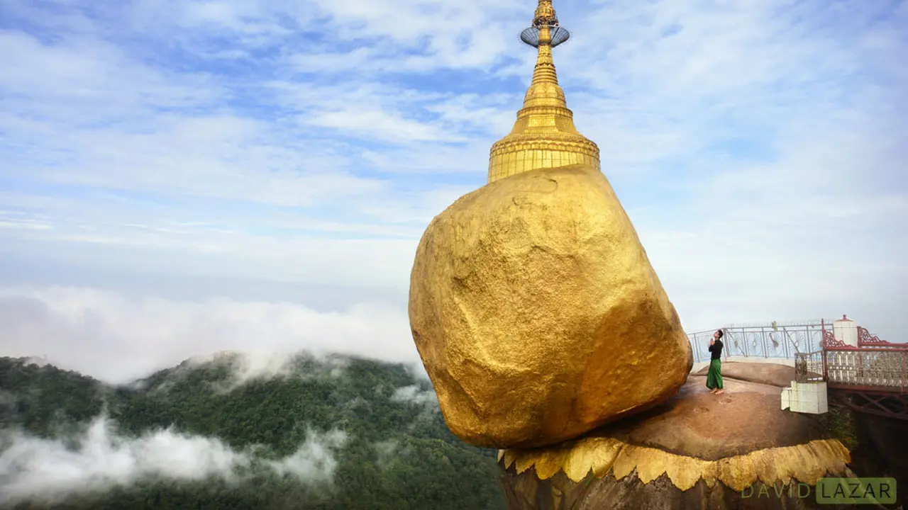 Mt Kyaiktiyo, Myanmar