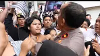 Fakta di Balik Video Viral Kapolsek Pasar Minggu Bersitegang dengan Pengunjung Saat Praperadilan Delpedro Cs