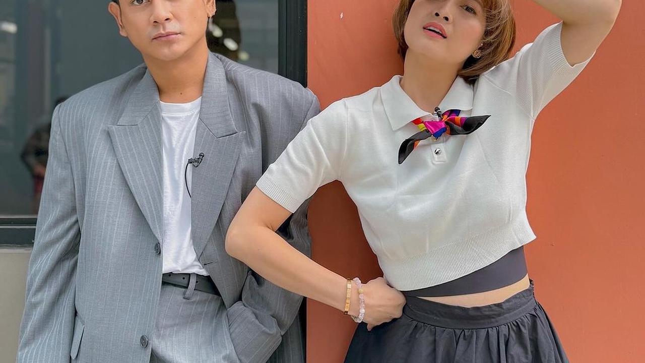 Disebut Sesepuh Friendzone, Ini 7 Potret Chika Jessica dan Dwi Andhika yang Mesra Banget - Netizen Desak ke KUA