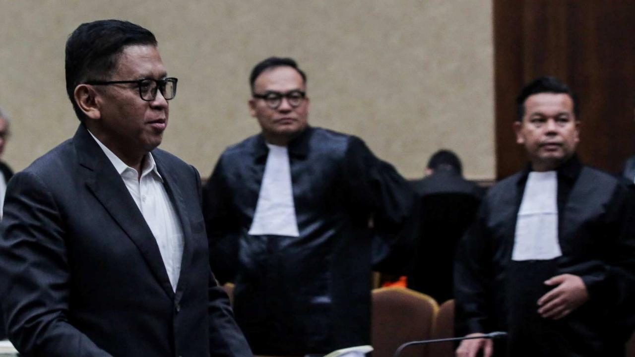 Hasto Kristiyanto Tulis Sendiri Pleidoi Setebal 108 Halaman: Tangan Saya Sampai Pegal-Pegal