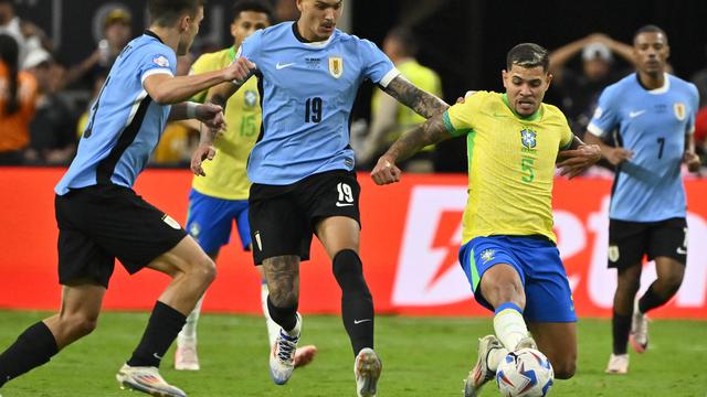 Timnas Uruguay Vs Timnas Brasil
