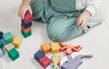 Mainan Bayi 0–12 Bulan yang Disarankan Para Ahli Tumbuh Kembang Anak, Bikin Saraf Motorik dan Sensorik Terasah