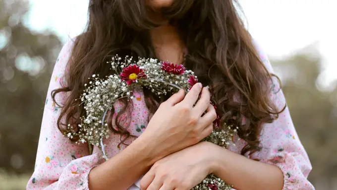 Ilustrasi Relationship Female