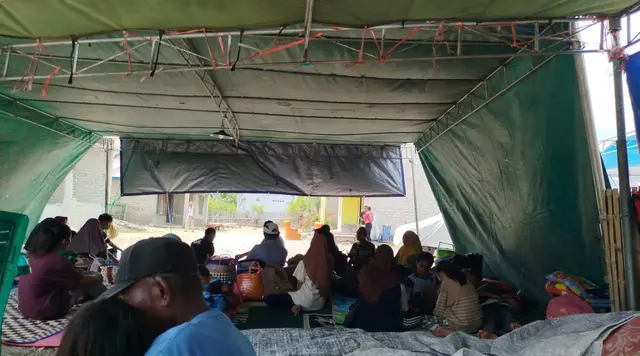 Cerita Warga Reo Setiap Menit Terguncang Gempa Susulan