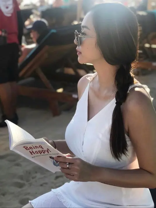 [Instagram/aurakasih]