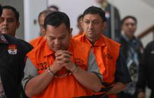 Delapan Tersangka Kasus HGB Keluar Gedung KPK