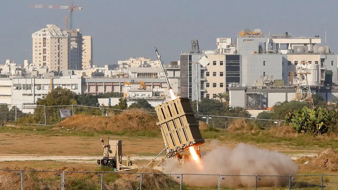 Militan Palestina Hujani Israel dengan Roket