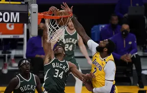 Andre Drummond Perkuat New York Knicks di NBA 2026/2027