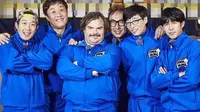 Member Infinity Challenge bersama Jack Black (Soompi)