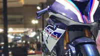 BMW Motorrad tampil berani dengan memboyong HP4 Race (Amal/Liputan6.com)