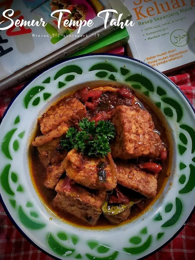 Sepiring semur tahu