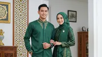 7 Inspirasi Baju Lebaran Keluarga Muda Cocok untuk Silaturahmi ke Mertua yang Elegan dan Serasi
