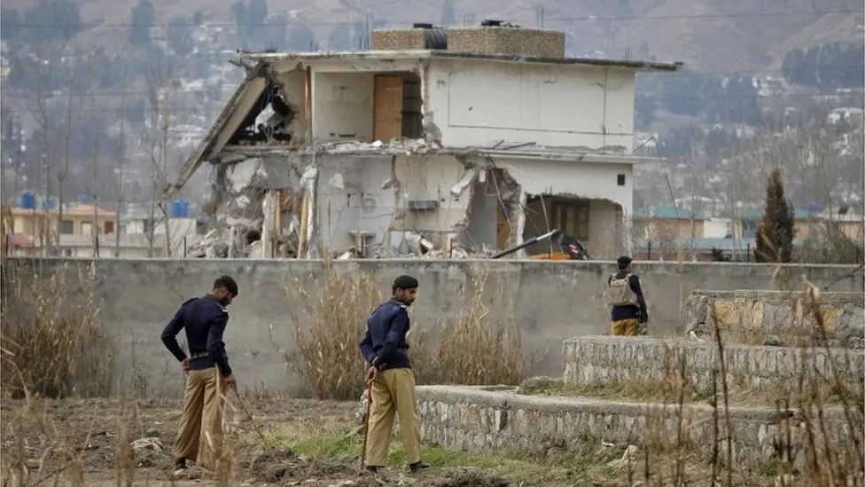 Rumah persembunyian Osama bin Laden di Abbotabbad (Reuters)