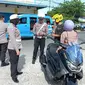Polda Gorontalo saat melakukan operasi keselamatan Otanaha 2024 (Arfandi Ibrahim/Liputan6.com)