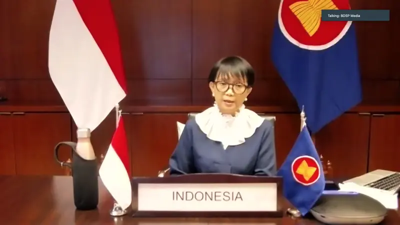 Menlu Retno Marsudi dalam press briefing pada Kamis (10/9/2020).