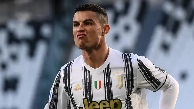 Foto: 7 Alumnus Liga Italia yang Hijrah ke Manchester United, Cristiano Ronaldo Terbaru