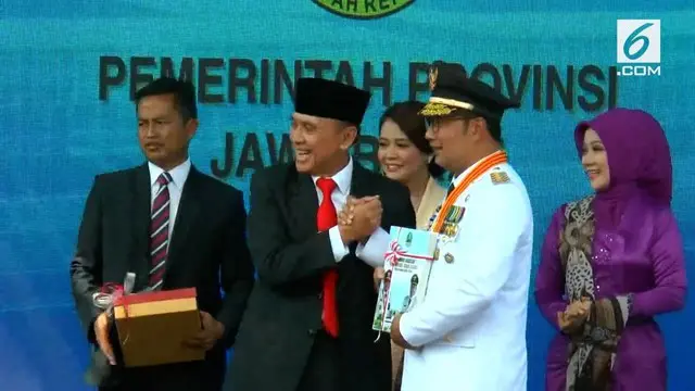 VIDEO: Ridwan Kamil Serah Terima Jabatan Gubernur Jawa Barat