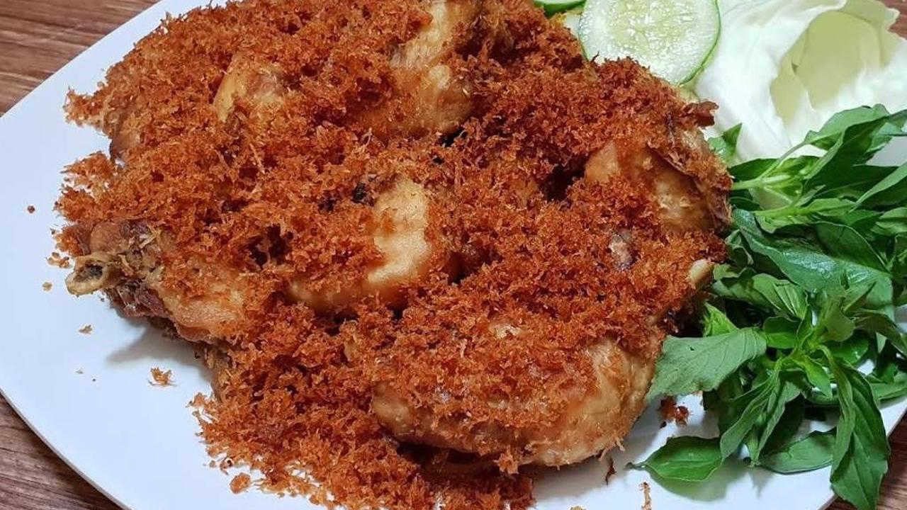 2. Serundeng Kelapa Manis