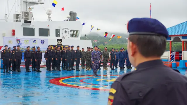 Kantor Wilayah (Kanwil) Bea Cukai Maluku, bersama Bea Cukai Ambon, Pangkalan Sarana Operasi (PSO) Bea Cukai Sorong, Ditpolairud Polda Maluku, KSOP Kelas I Ambon, dan Stasiun PSDKP Ambon, berupaya perkuat sinergi pengawasan laut (Istimewa)