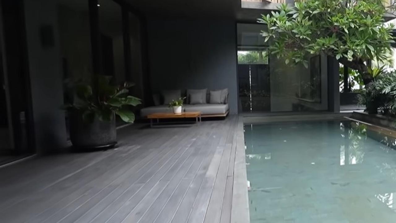 Rumah Boy William saat Dikunjungi Andre Taulany (credit: https://www.youtube.com/@taulany_tv).