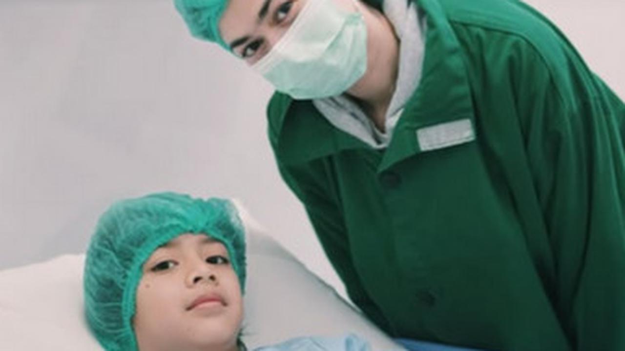 Potret Bjorka Putra Ganteng Ringgo Agus Rahman Jalani 2 Operasi Sekaligus di Usia 9 Tahun