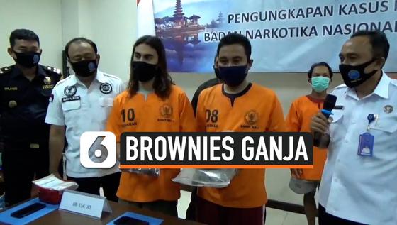 VIDEO: Mahasiswa Amerika Selundupkan Ganja Berbentuk Brownies