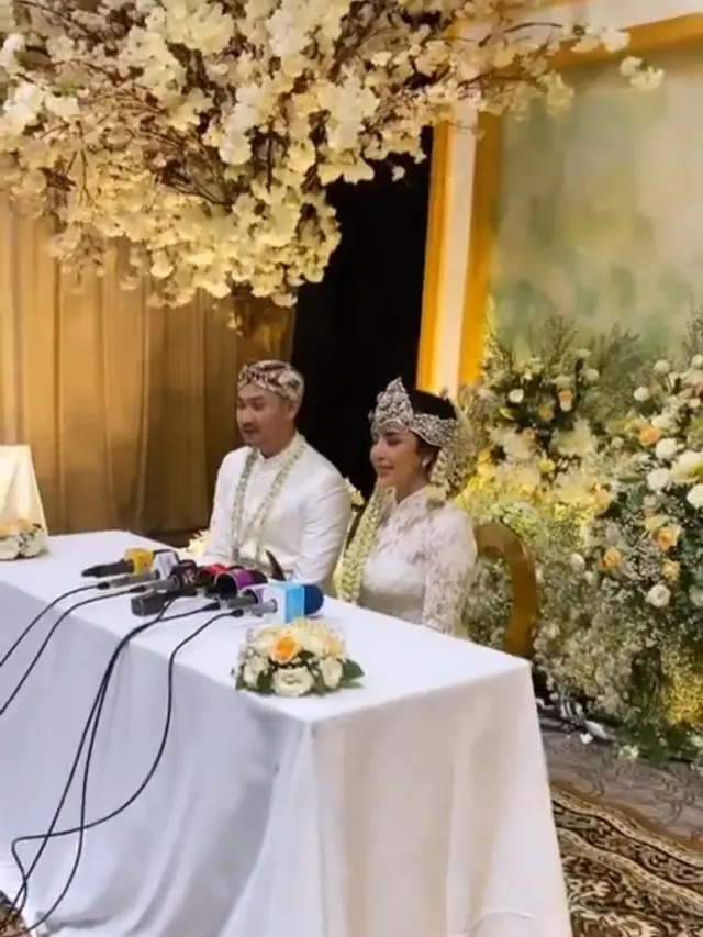 Pernikahan Angga Wijaya