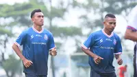 Hamdi Sula dan Flabio Soares merupakan rekrutan baru Arema FC untuk Liga 1 2023/2024 yang berasal dari kasta kedua. (Bola.com/Iwan Setiawan)