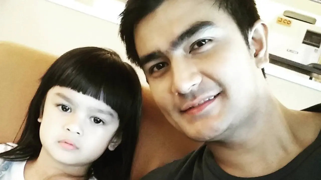 Potret kebersamaan Shandy Syarif dan Anak