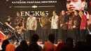 Penyandang disabilitas Engkus Al Getuk memberikan sambutan usai menerima penghargaan kategori pantang menyerah dalam ajang Liputan6 Awards di Jakarta, Sabtu (25/5/2019). (Liputan6.com/Immanuel Antonius)