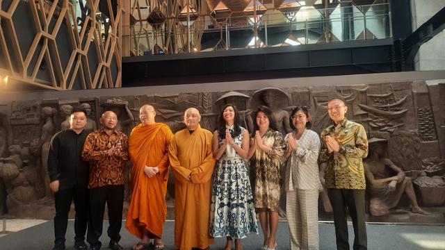 Penerbangan Lampion Waisak Lebih dari Sekadar Upacara, Punya Makna Spiritual Mendalam