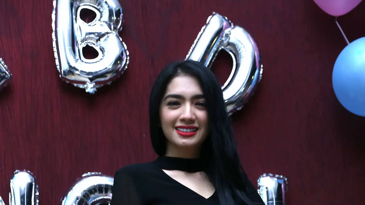 [Bintang] Angel Karamoy