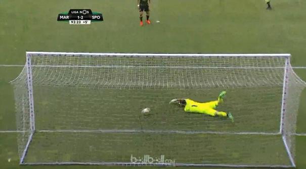 Sporting Lisbon mengalami kekalahan saat bertandang ke kandang Maritimo dengan skor 2-1 dan mengakhiri kompetisi Liga Portugal di ...