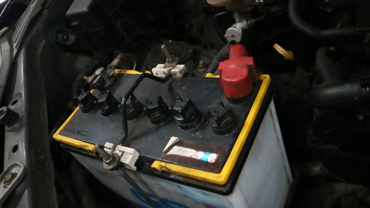 Aki Mobil