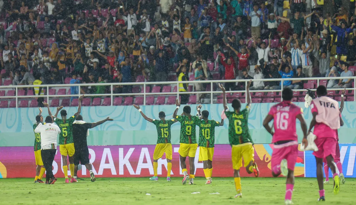 Hasil ini juga memperpanjang rekor Argentina belum pernah menang di kelompok usia 17. (Doc. LOC WCU17/NFL)