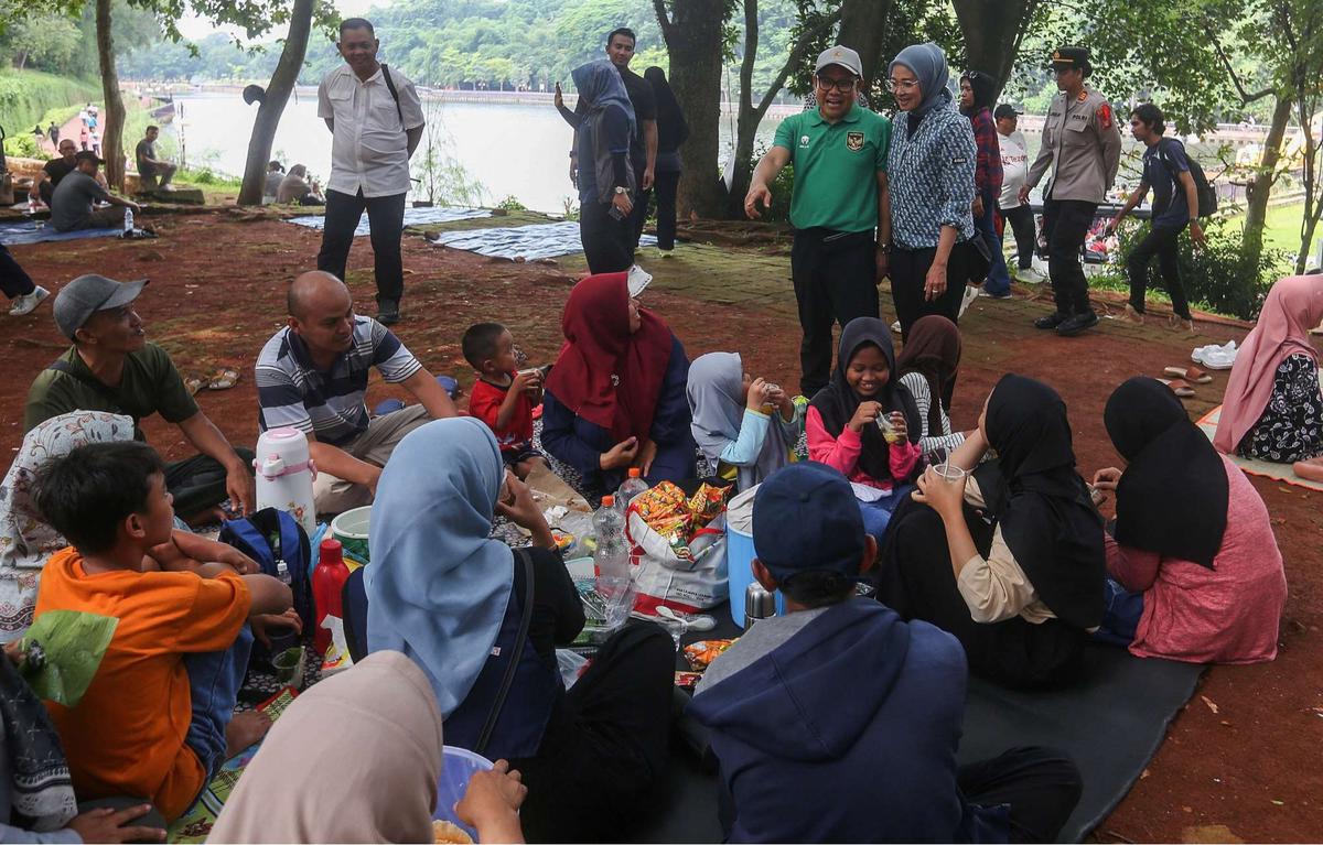 Cak Imin kunjungi Taman Margasatwa Ragunan